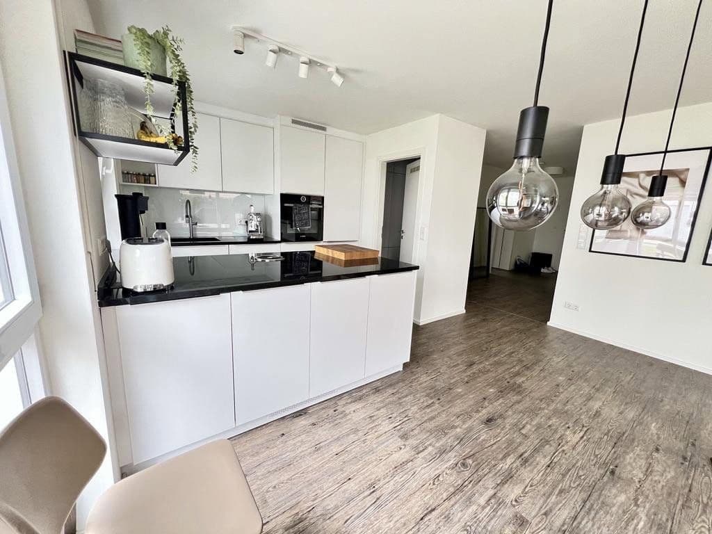 Prodej bytu 3+1 89 m², Holzgerlingen, Bádensko-Württembersko Prodej bytu 3+1 89 m², Holzgerlingen, Bádensko-Württembersko