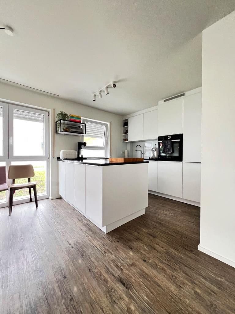 Prodej bytu 3+1 89 m², Holzgerlingen, Bádensko-Württembersko Prodej bytu 3+1 89 m², Holzgerlingen, Bádensko-Württembersko