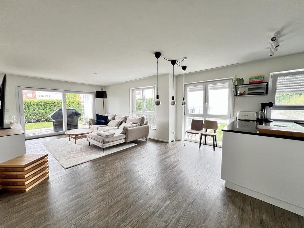 Prodej bytu 3+1 89 m², Holzgerlingen, Bádensko-Württembersko Prodej bytu 3+1 89 m², Holzgerlingen, Bádensko-Württembersko