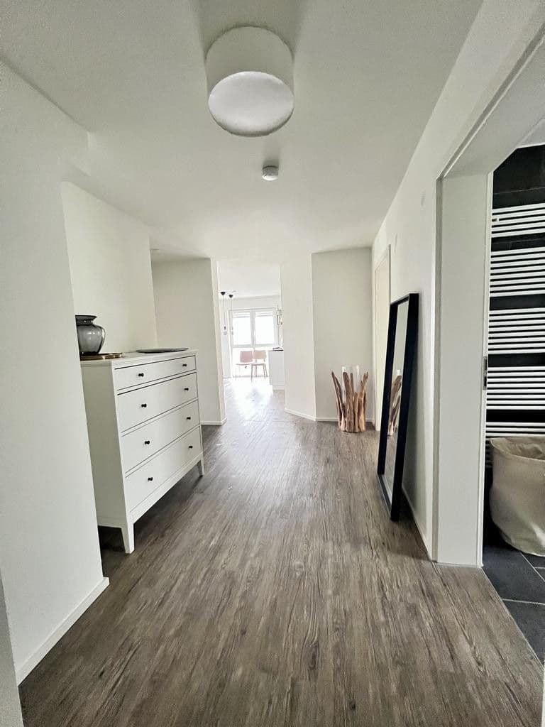 Prodej bytu 3+1 89 m², Holzgerlingen, Bádensko-Württembersko Prodej bytu 3+1 89 m², Holzgerlingen, Bádensko-Württembersko