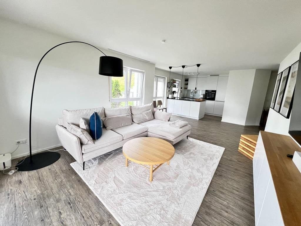 Prodej bytu 3+1 89 m², Holzgerlingen, Bádensko-Württembersko Prodej bytu 3+1 89 m², Holzgerlingen, Bádensko-Württembersko