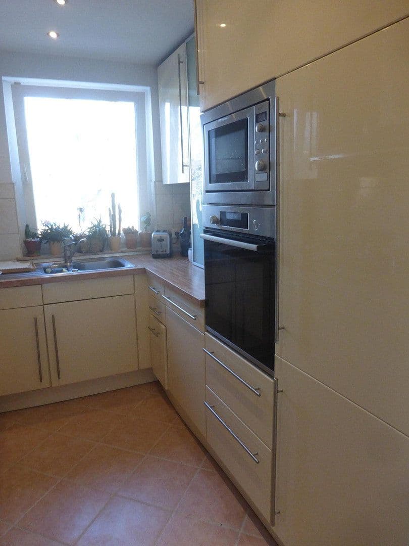 Prodej bytu 4+1 80 m², Frankfurt am Main, Hessen Prodej bytu 4+1 80 m², Frankfurt am Main, Hessen