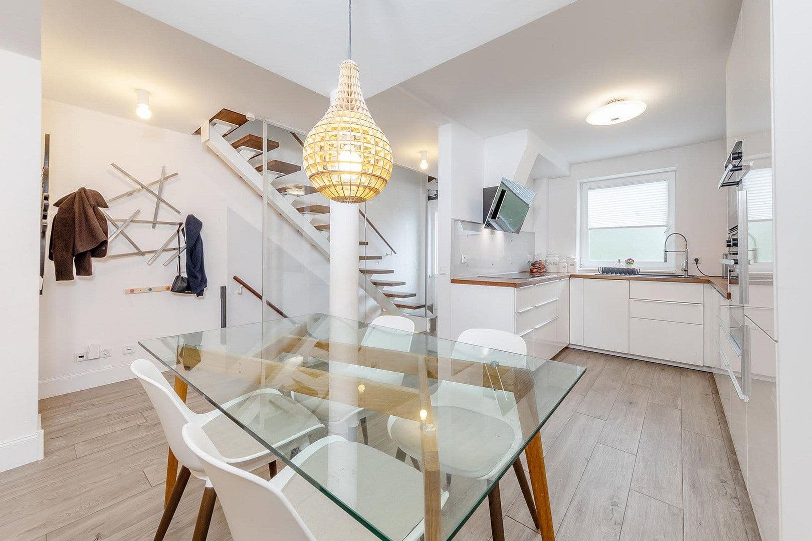 Prodej domu 89 m², pozemek 344 m², Hamburg, Hamburg Prodej domu 89 m², pozemek 344 m², Hamburg, Hamburg