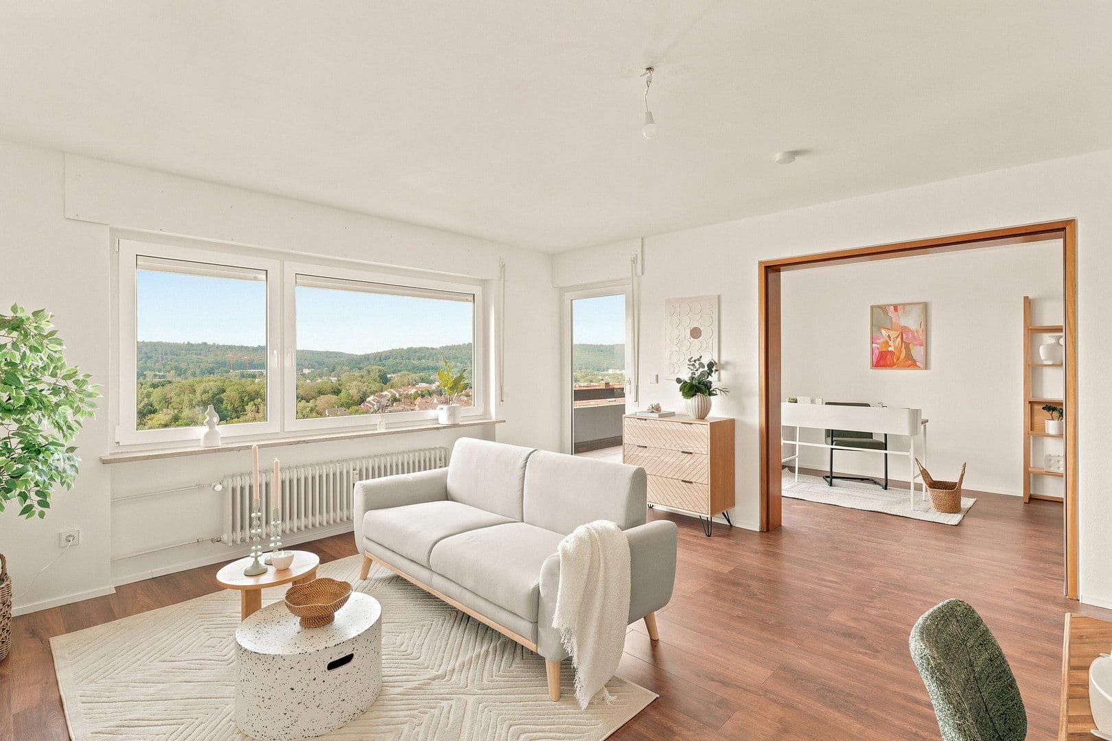 Prodej bytu 4+1 102 m², Weinbergstr. 25, Esslingen am Neckar, Bádensko-Württembersko Prodej bytu 4+1 102 m², Weinbergstr. 25, Esslingen am Neckar, Bádensko-Württembersko