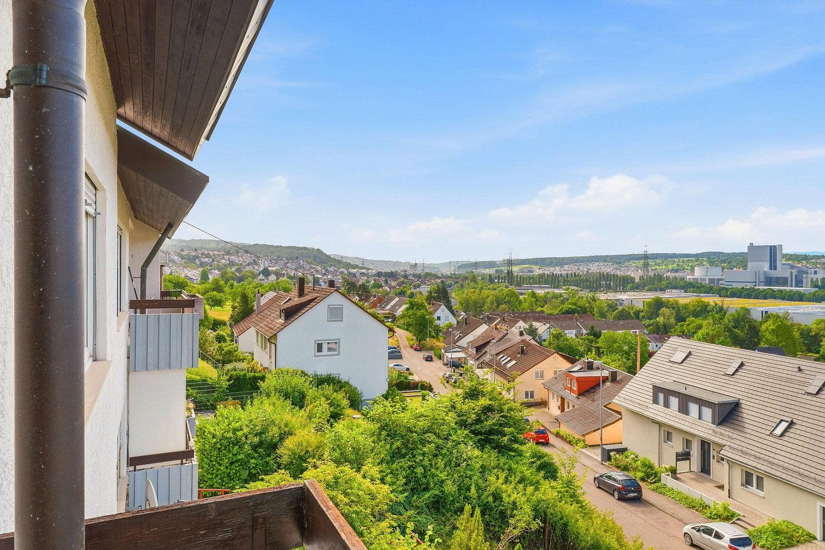 Prodej bytu 4+1 102 m², Weinbergstr. 25, Esslingen am Neckar, Bádensko-Württembersko Prodej bytu 4+1 102 m², Weinbergstr. 25, Esslingen am Neckar, Bádensko-Württembersko