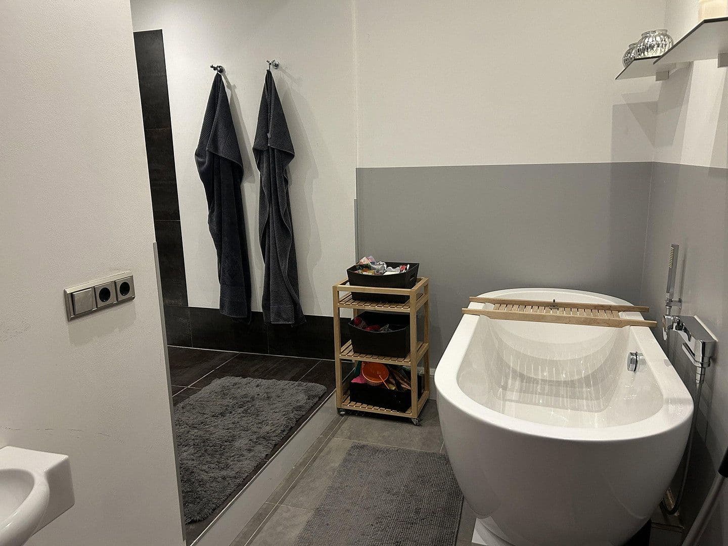 Prodej domu 644 m², pozemek 754 m², Gustav Heinemann Str 3, Korschenbroich, Severní Porýní-Vestfálsko Prodej domu 644 m², pozemek 754 m², Gustav Heinemann Str 3, Korschenbroich, Severní Porýní-Vestfálsko