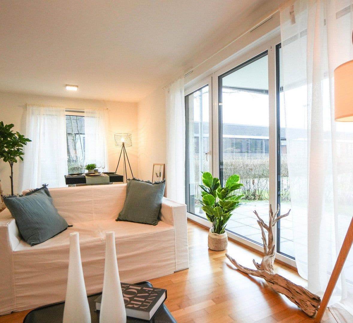 Pronájem bytu 2+1 62 m², Godesberger Allee 106a, Bonn, Severní Porýní-Vestfálsko Pronájem bytu 2+1 62 m², Godesberger Allee 106a, Bonn, Severní Porýní-Vestfálsko