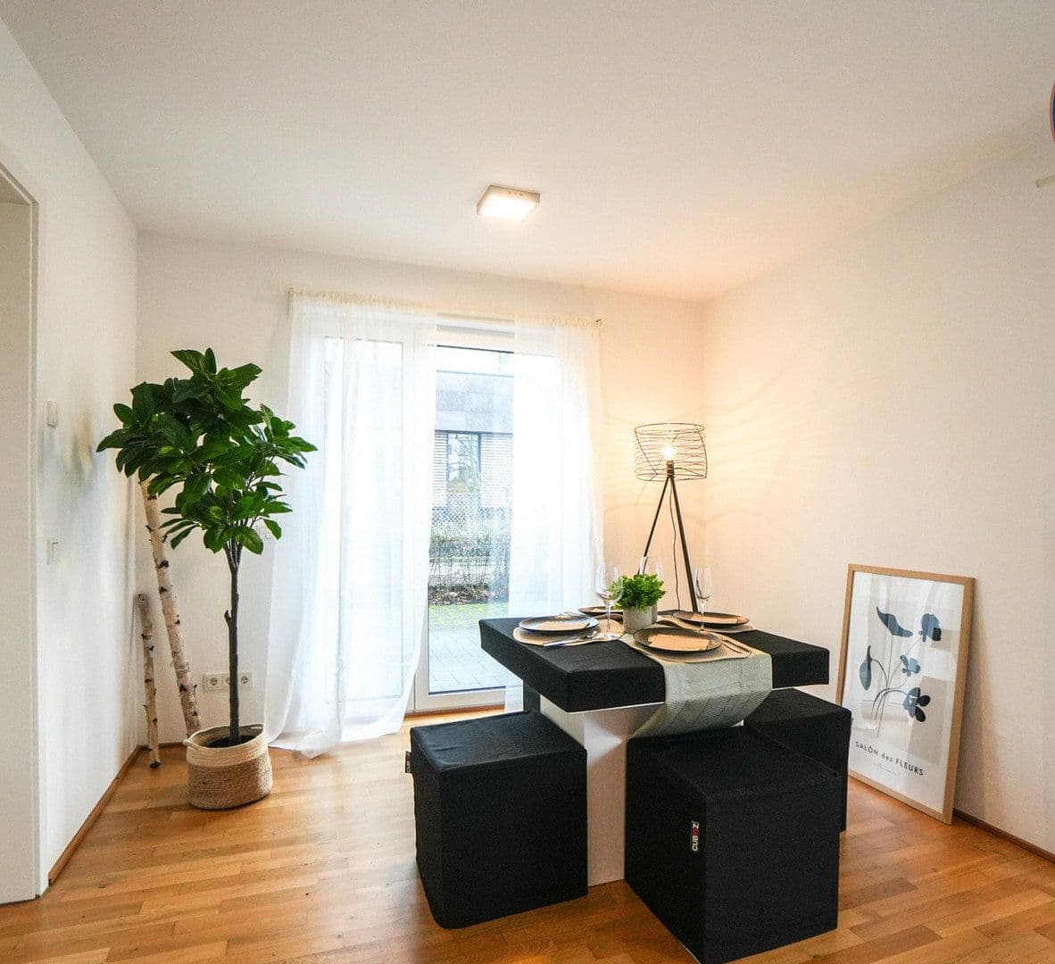Pronájem bytu 2+1 62 m², Godesberger Allee 106a, Bonn, Severní Porýní-Vestfálsko Pronájem bytu 2+1 62 m², Godesberger Allee 106a, Bonn, Severní Porýní-Vestfálsko