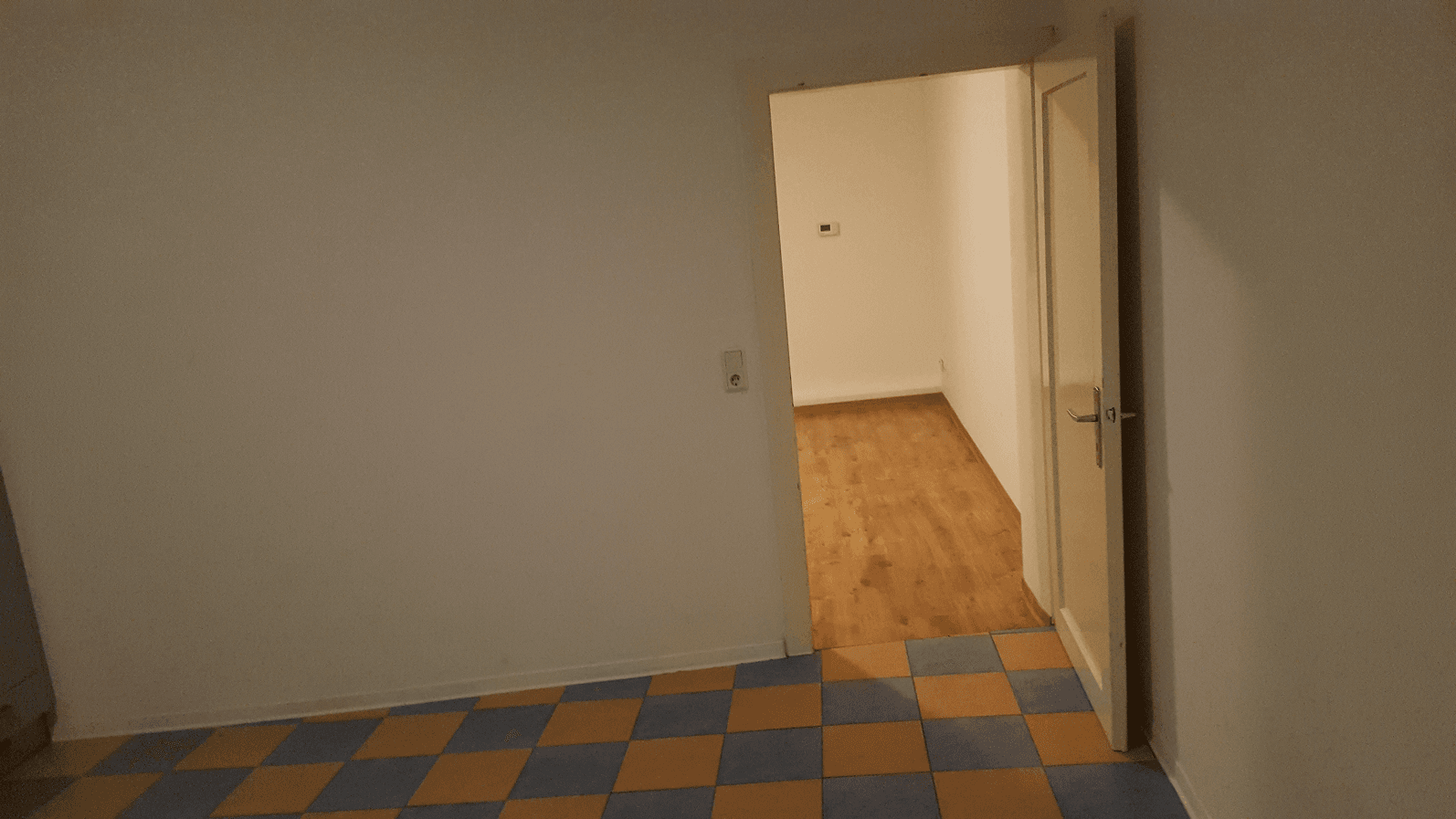 Pronájem bytu 5+1 117 m², Ulmengasse 7, Sprendlingen, Porýní-Falc Pronájem bytu 5+1 117 m², Ulmengasse 7, Sprendlingen, Porýní-Falc