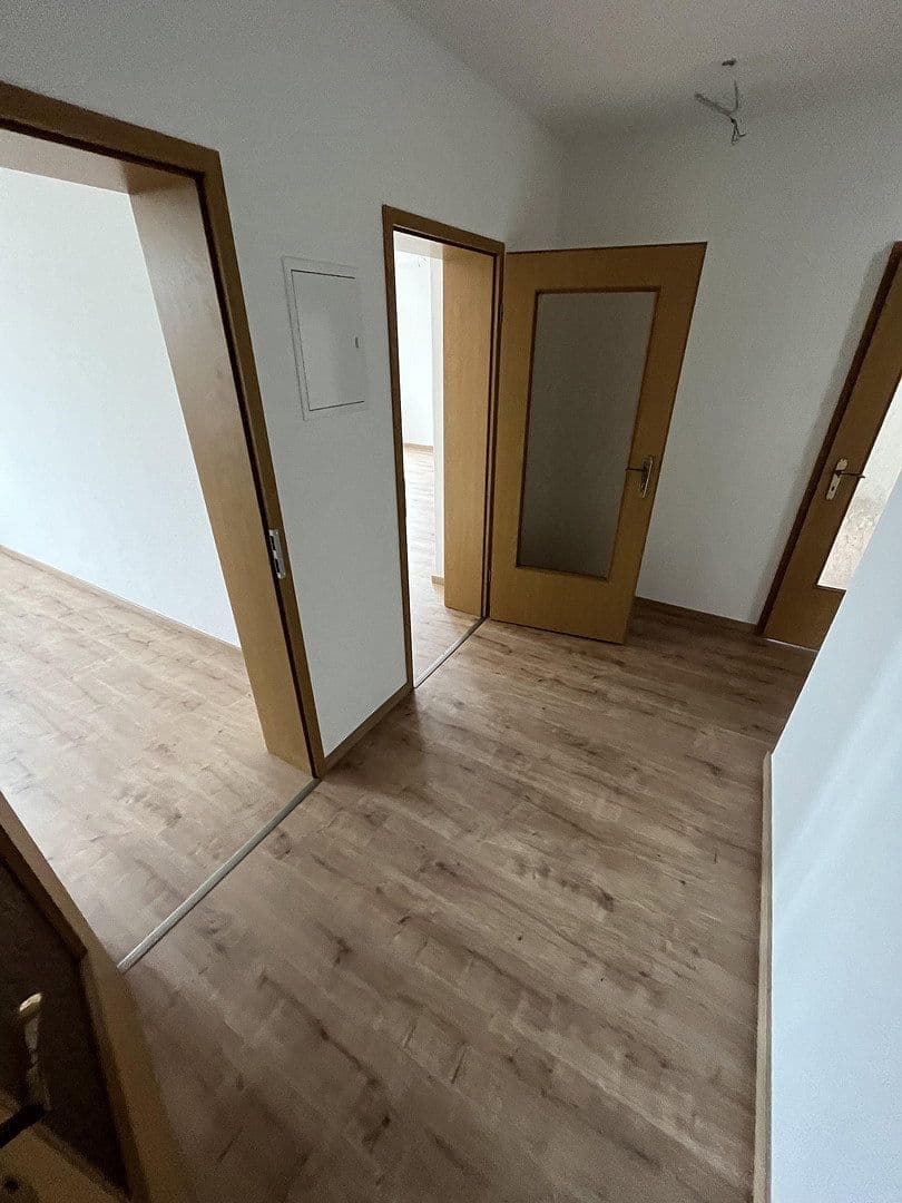 Pronájem bytu 3+1 75 m², Jacobstraße 17, Cvikov, Sasko Pronájem bytu 3+1 75 m², Jacobstraße 17, Cvikov, Sasko