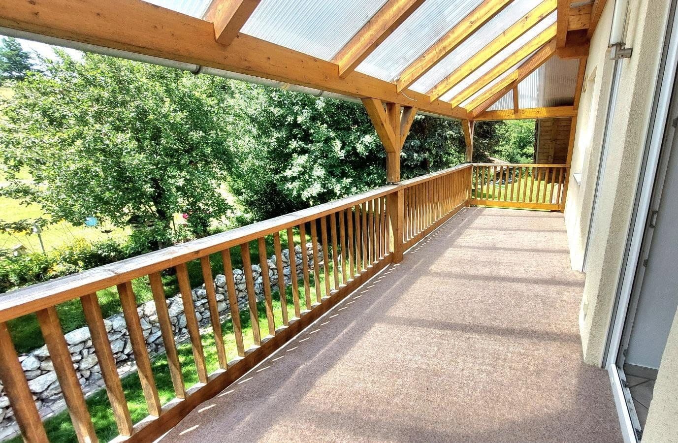 Pronájem bytu 4+1 150 m², Schweitenkirchen OT Geisenhausen, Bavorsko Pronájem bytu 4+1 150 m², Schweitenkirchen OT Geisenhausen, Bavorsko