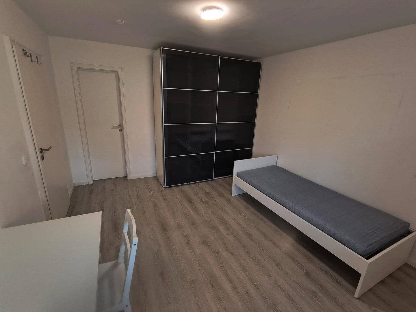Pronájem bytu 50 m², Forstenrieder Allee 2, München, Bavorsko Pronájem bytu 50 m², Forstenrieder Allee 2, München, Bavorsko