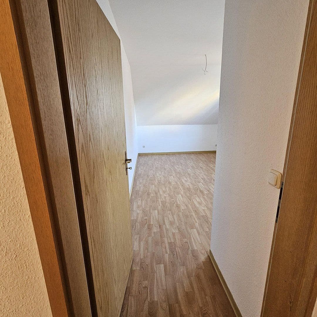 Pronájem bytu 3+1 80 m², Holzstrasse 17a, Burg, Sasko-Anhaltsko Pronájem bytu 3+1 80 m², Holzstrasse 17a, Burg, Sasko-Anhaltsko