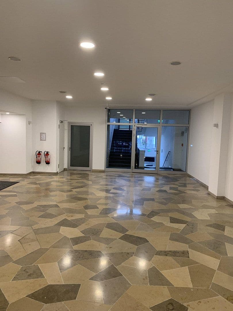 Pronájem kanceláře 297 m², Fürther Straße 228, Nürnberg, Bavorsko Pronájem kanceláře 297 m², Fürther Straße 228, Nürnberg, Bavorsko