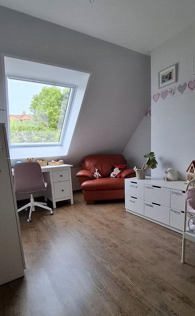 Prodej domu 136 m², pozemek 420 m², Wismar, Mecklenburg-Vorpommern Prodej domu 136 m², pozemek 420 m², Wismar, Mecklenburg-Vorpommern