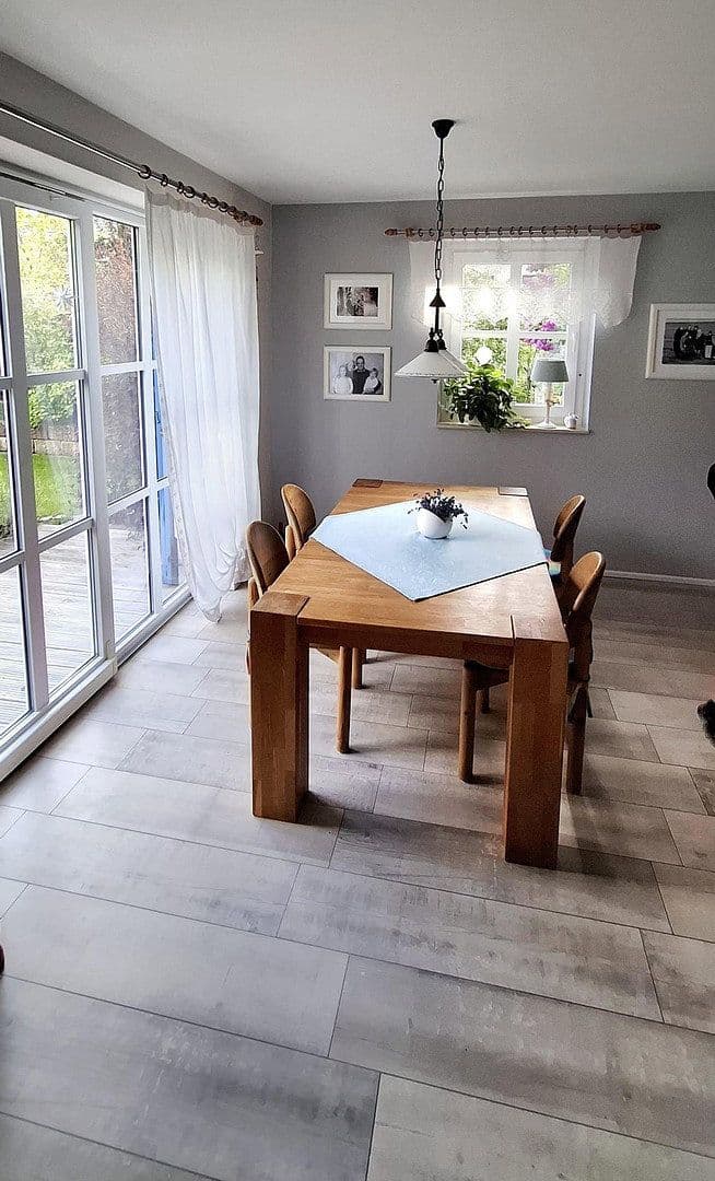 Prodej domu 136 m², pozemek 420 m², Wismar, Mecklenburg-Vorpommern Prodej domu 136 m², pozemek 420 m², Wismar, Mecklenburg-Vorpommern