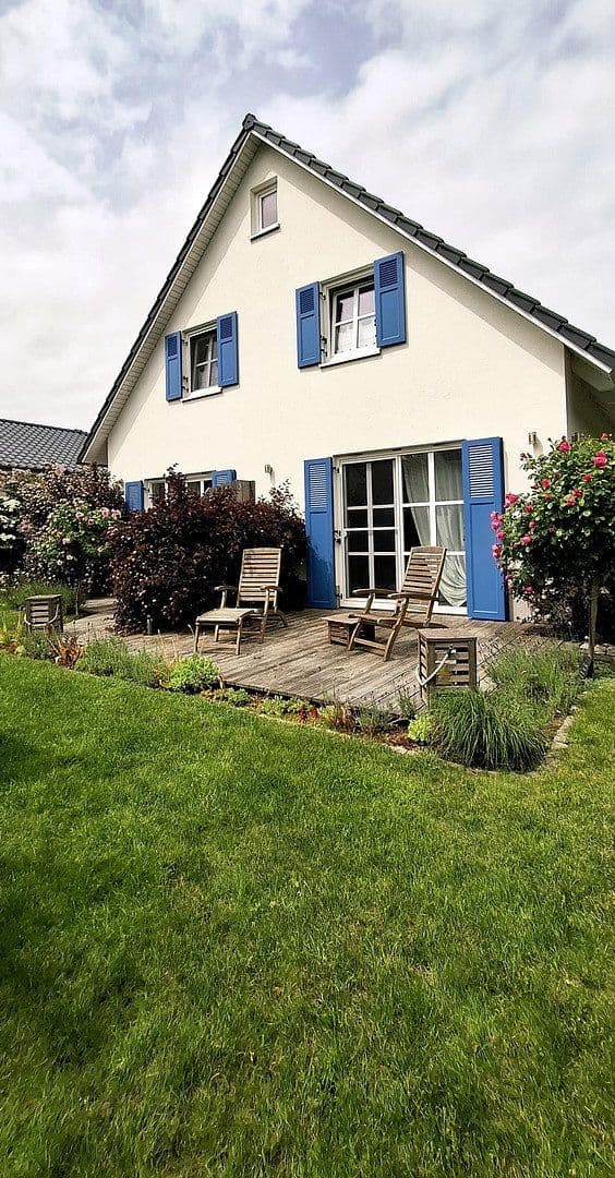 Prodej domu 136 m², pozemek 420 m², Wismar, Mecklenburg-Vorpommern Prodej domu 136 m², pozemek 420 m², Wismar, Mecklenburg-Vorpommern