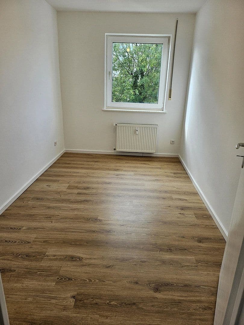 Prodej bytu 3+1 65 m², Schillerstraße 77, Bensheim, Hessen Prodej bytu 3+1 65 m², Schillerstraße 77, Bensheim, Hessen