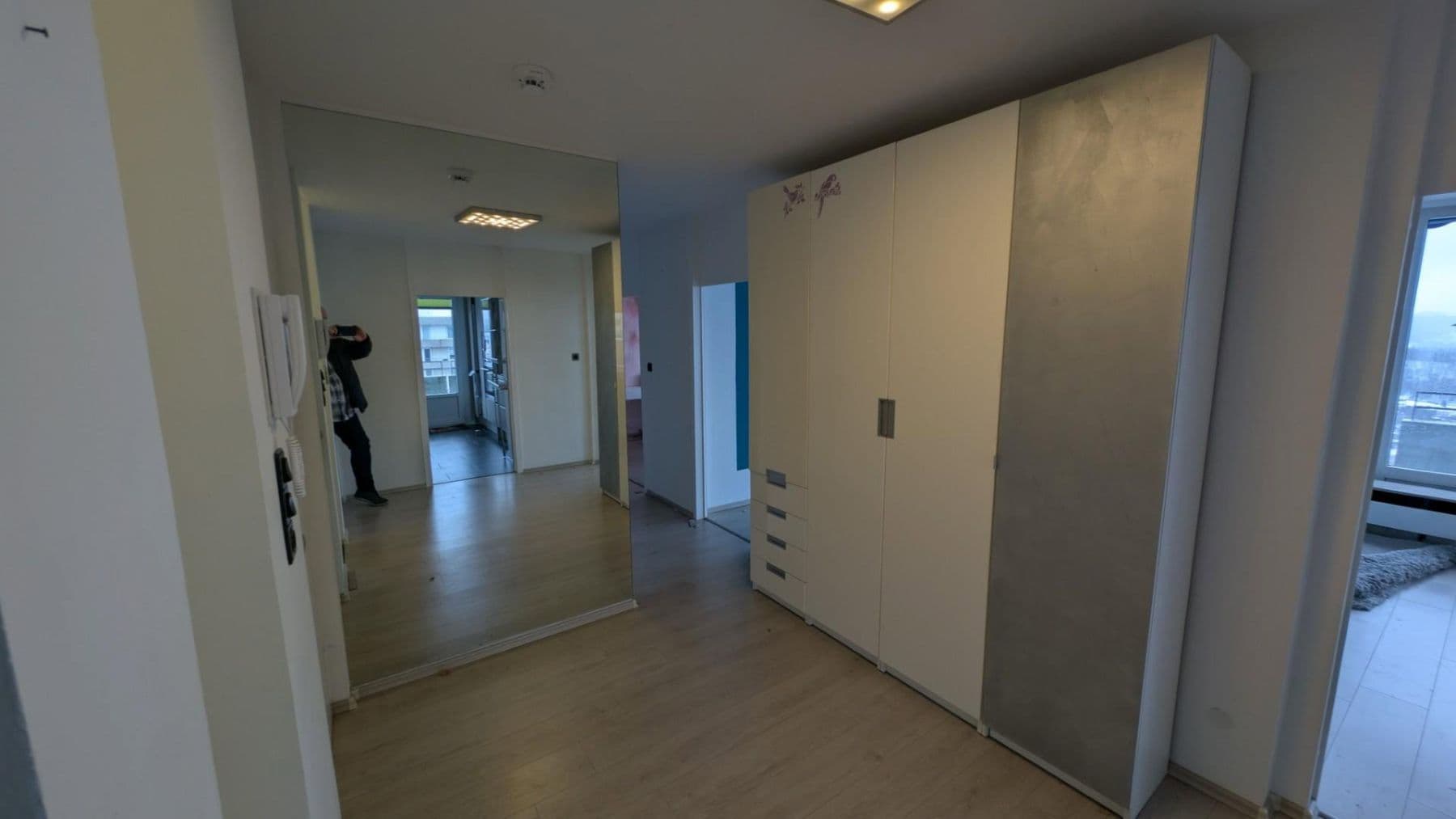Prodej bytu 3+kk 92 m², Theodor-Heuss-Straße 50, Wuppertal, Severní Porýní-Vestfálsko Prodej bytu 3+kk 92 m², Theodor-Heuss-Straße 50, Wuppertal, Severní Porýní-Vestfálsko