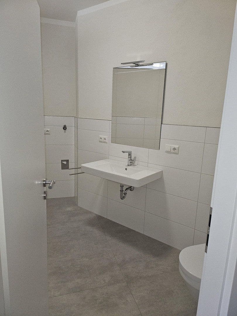 Pronájem bytu 1+1 41 m², Schlossberg 2, Saarburg, Porýní-Falc Pronájem bytu 1+1 41 m², Schlossberg 2, Saarburg, Porýní-Falc