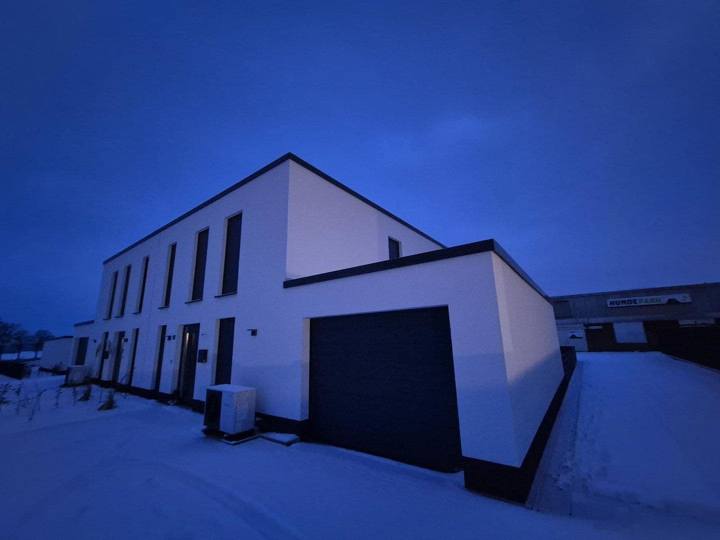 Pronájem domu 130 m², pozemek 400 m², Große Straße 43, Gehrden, Dolní Sasko Pronájem domu 130 m², pozemek 400 m², Große Straße 43, Gehrden, Dolní Sasko