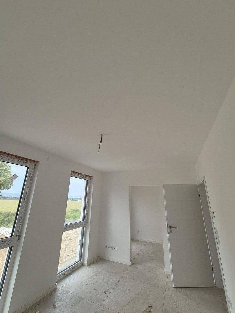 Pronájem domu 130 m², pozemek 400 m², Große Straße 43, Gehrden, Dolní Sasko Pronájem domu 130 m², pozemek 400 m², Große Straße 43, Gehrden, Dolní Sasko