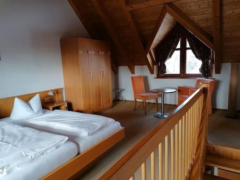 Prodej bytu 2+1 40 m², Hinterschützenbach 24, Furtwangen im Schwarzwald, Bádensko-Württembersko Prodej bytu 2+1 40 m², Hinterschützenbach 24, Furtwangen im Schwarzwald, Bádensko-Württembersko