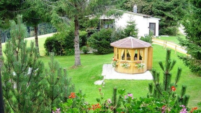 Prodej bytu 2+1 40 m², Hinterschützenbach 24, Furtwangen im Schwarzwald, Bádensko-Württembersko Prodej bytu 2+1 40 m², Hinterschützenbach 24, Furtwangen im Schwarzwald, Bádensko-Württembersko