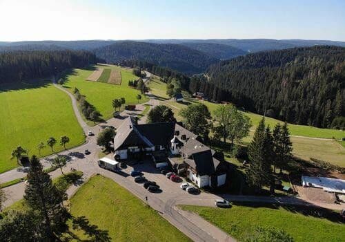 Prodej bytu 2+1 40 m², Hinterschützenbach 24, Furtwangen im Schwarzwald, Bádensko-Württembersko Prodej bytu 2+1 40 m², Hinterschützenbach 24, Furtwangen im Schwarzwald, Bádensko-Württembersko