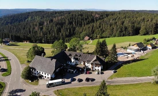 Prodej bytu 2+1 40 m², Hinterschützenbach 24, Furtwangen im Schwarzwald, Bádensko-Württembersko Prodej bytu 2+1 40 m², Hinterschützenbach 24, Furtwangen im Schwarzwald, Bádensko-Württembersko