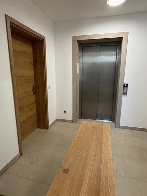Pronájem bytu 4+1 146 m², Dreieich, Hessen Pronájem bytu 4+1 146 m², Dreieich, Hessen