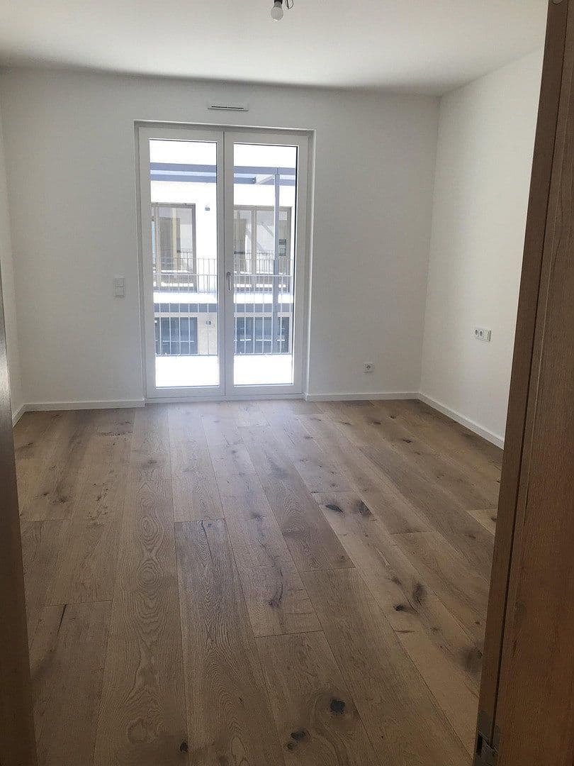 Pronájem bytu 4+1 146 m², Dreieich, Hessen Pronájem bytu 4+1 146 m², Dreieich, Hessen