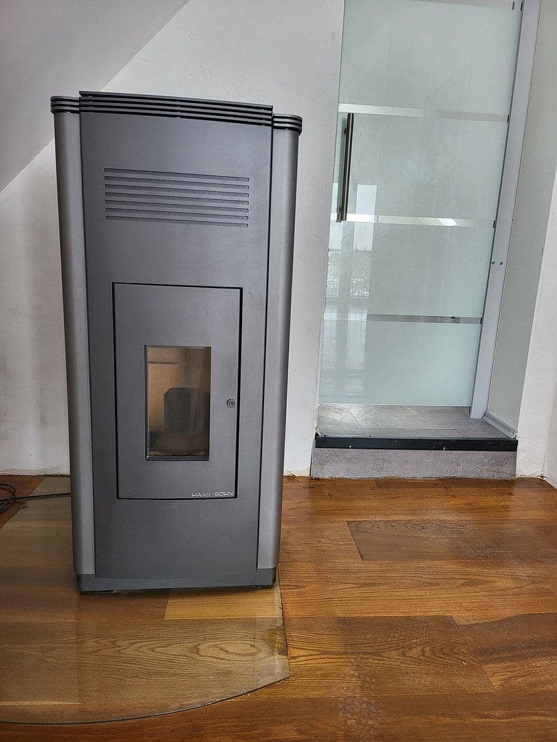 Pronájem bytu 2+1 80 m², Breiter Weg 6, Auderath, Porýní-Falc Pronájem bytu 2+1 80 m², Breiter Weg 6, Auderath, Porýní-Falc