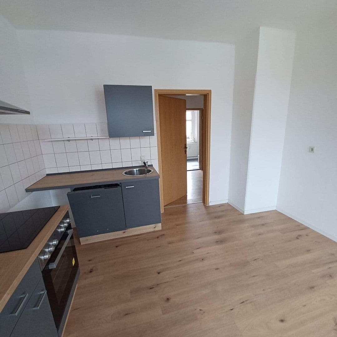 Pronájem bytu 2+1 67 m², Lengenfelder Straße 39, Cvikov, Sasko Pronájem bytu 2+1 67 m², Lengenfelder Straße 39, Cvikov, Sasko