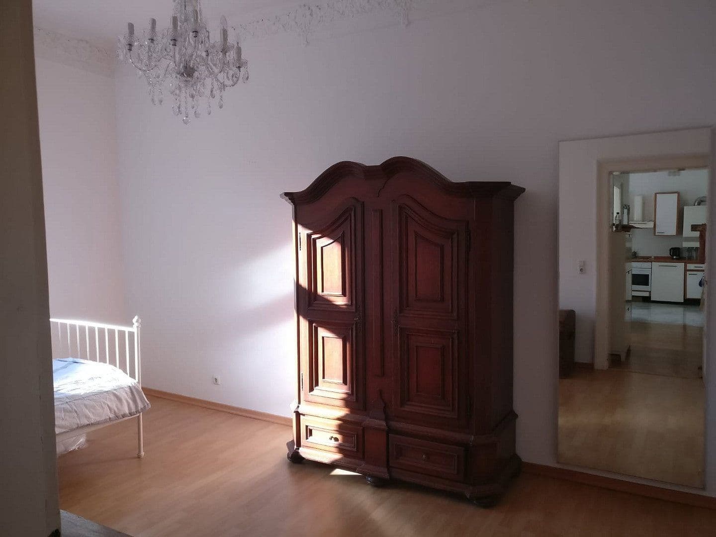 Pronájem bytu 2+1 56 m², Gneisenaustrasse 10, Wiesbaden, Hessen Pronájem bytu 2+1 56 m², Gneisenaustrasse 10, Wiesbaden, Hessen