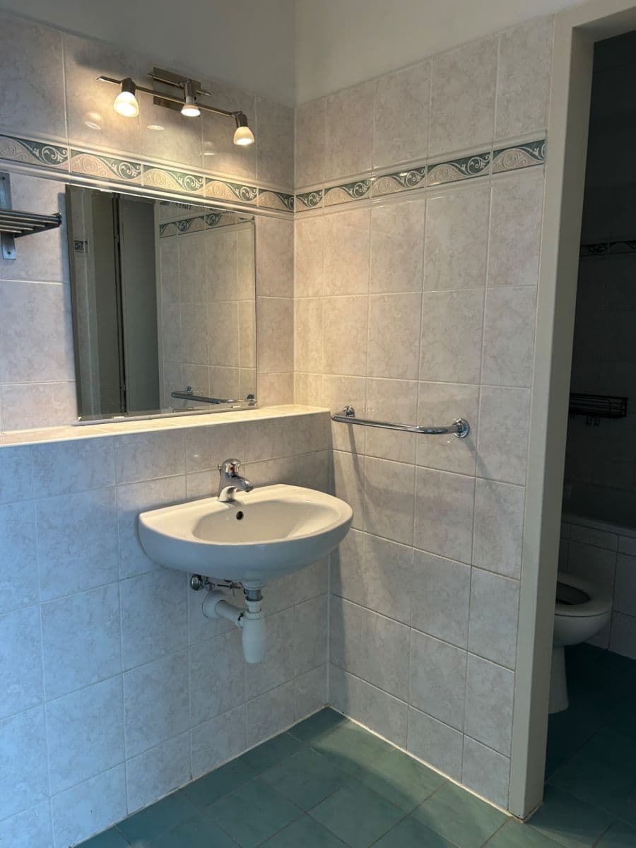 Pronájem bytu 1+kk 31 m², Přeštická, Praha, Praha Pronájem bytu 1+kk 31 m², Přeštická, Praha, Praha