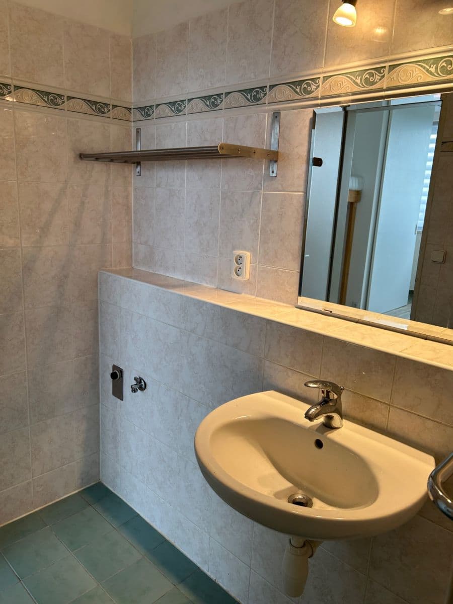 Pronájem bytu 1+kk 31 m², Přeštická, Praha, Praha Pronájem bytu 1+kk 31 m², Přeštická, Praha, Praha