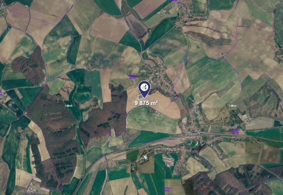 Prodej pozemku 9.875 m², Milonice, Jihomoravský kraj Prodej pozemku 9.875 m², Milonice, Jihomoravský kraj