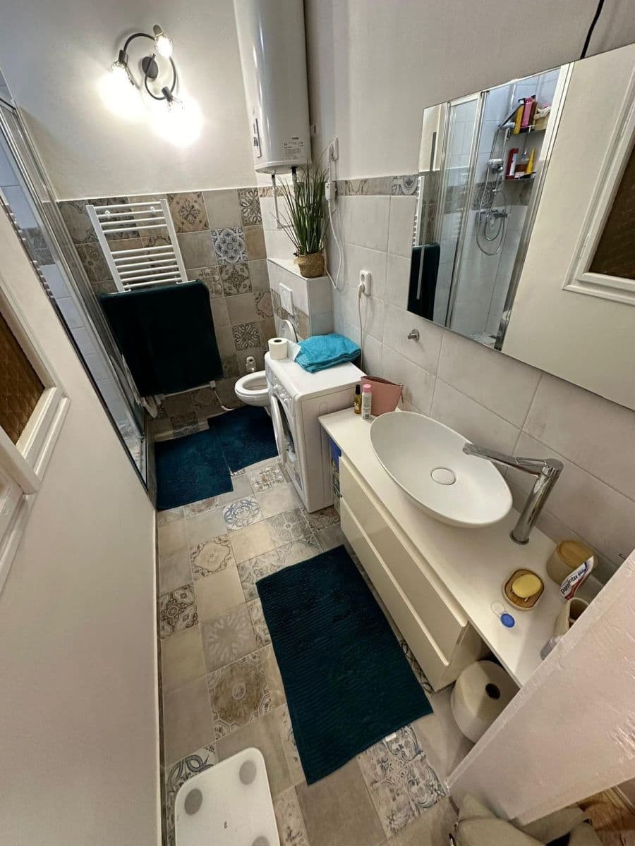 Pronájem bytu 1+1 42 m², Branická, Praha, Praha Pronájem bytu 1+1 42 m², Branická, Praha, Praha