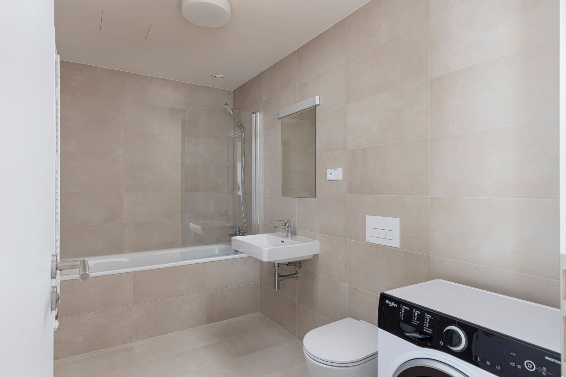 Pronájem bytu 2+kk 51 m², Fafkových, Praha, Praha Pronájem bytu 2+kk 51 m², Fafkových, Praha, Praha