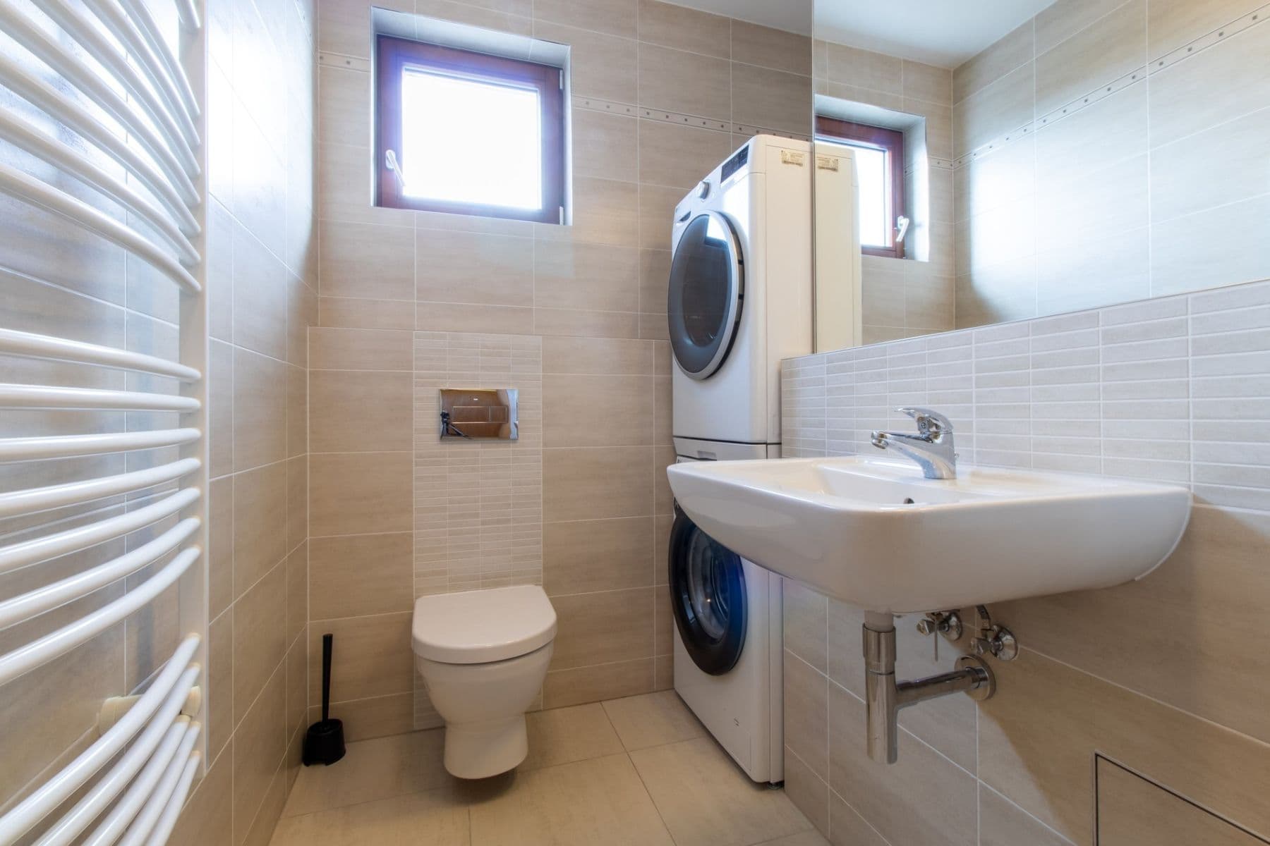 Pronájem bytu 2+kk 43 m², Na výspě, Praha, Praha Pronájem bytu 2+kk 43 m², Na výspě, Praha, Praha
