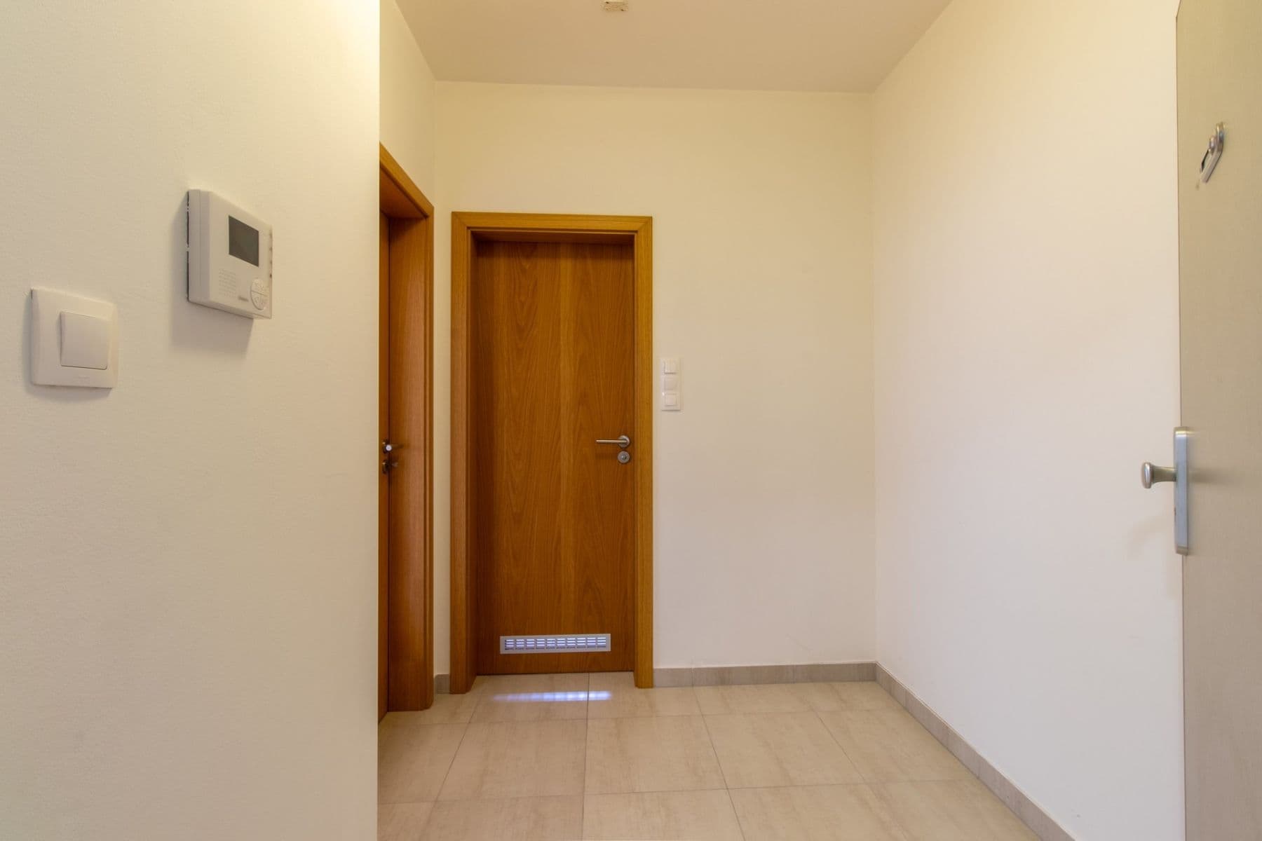 Pronájem bytu 2+kk 43 m², Na výspě, Praha, Praha Pronájem bytu 2+kk 43 m², Na výspě, Praha, Praha