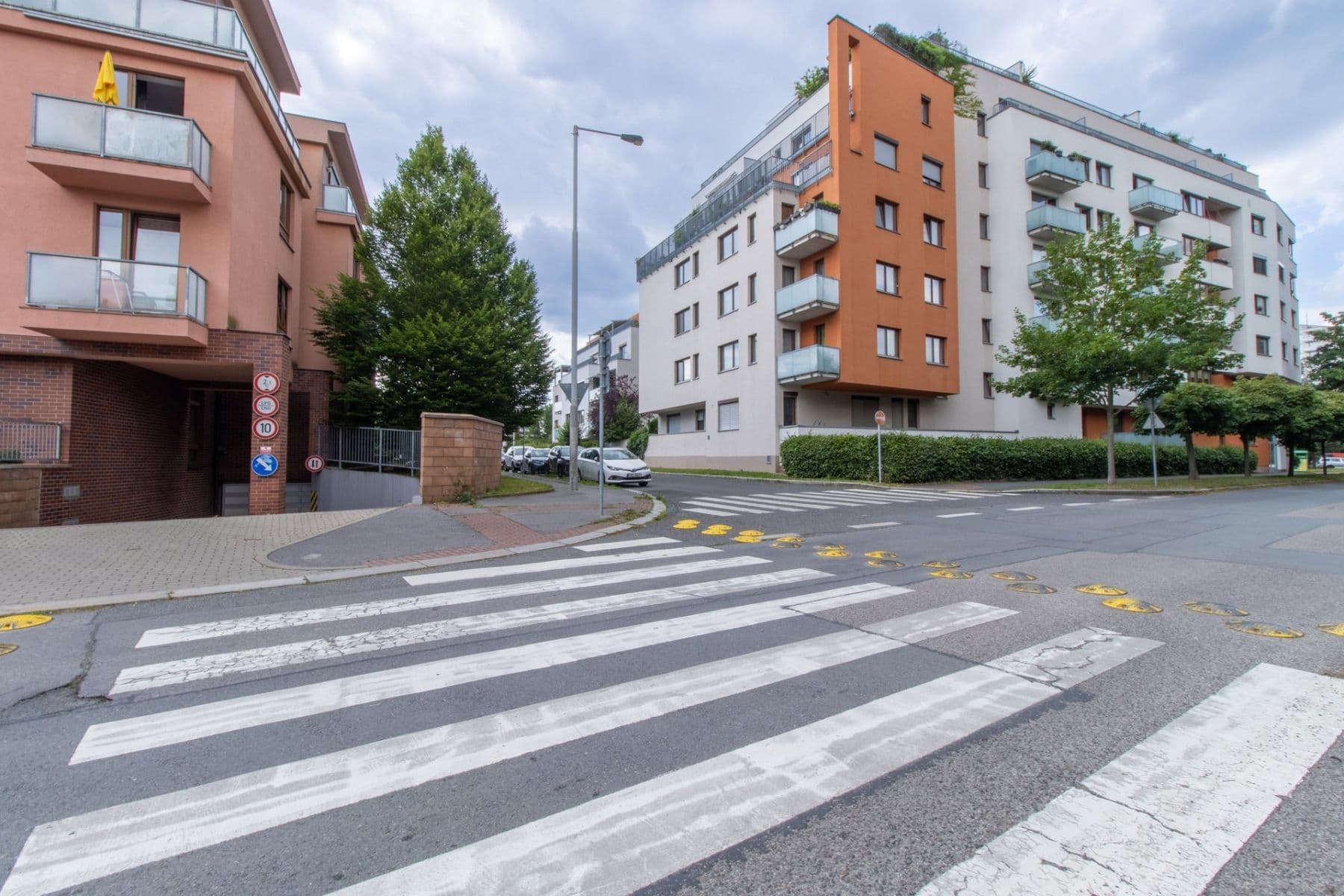 Pronájem bytu 2+kk 43 m², Na výspě, Praha, Praha Pronájem bytu 2+kk 43 m², Na výspě, Praha, Praha