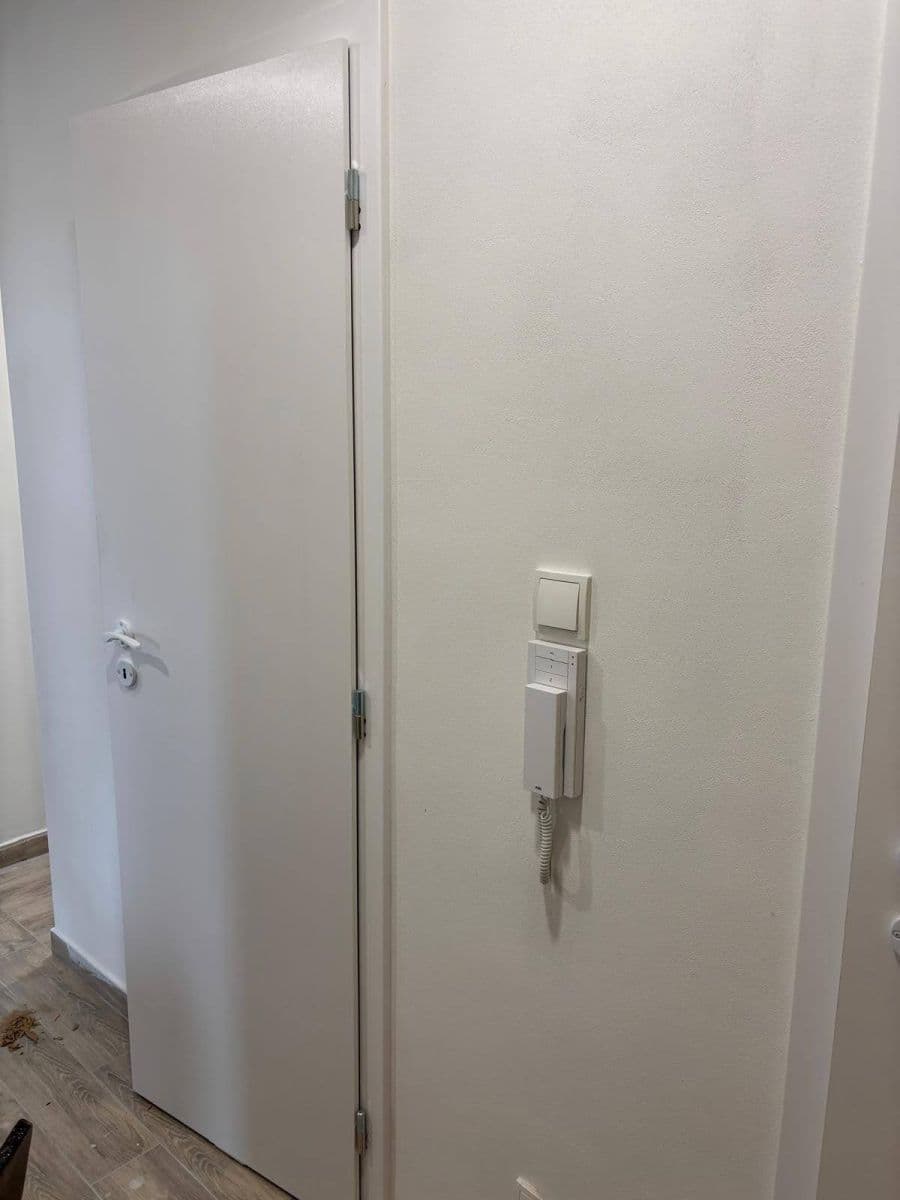Pronájem bytu 3+1 75 m², Smrčenská, Jihlava, Kraj Vysočina Pronájem bytu 3+1 75 m², Smrčenská, Jihlava, Kraj Vysočina