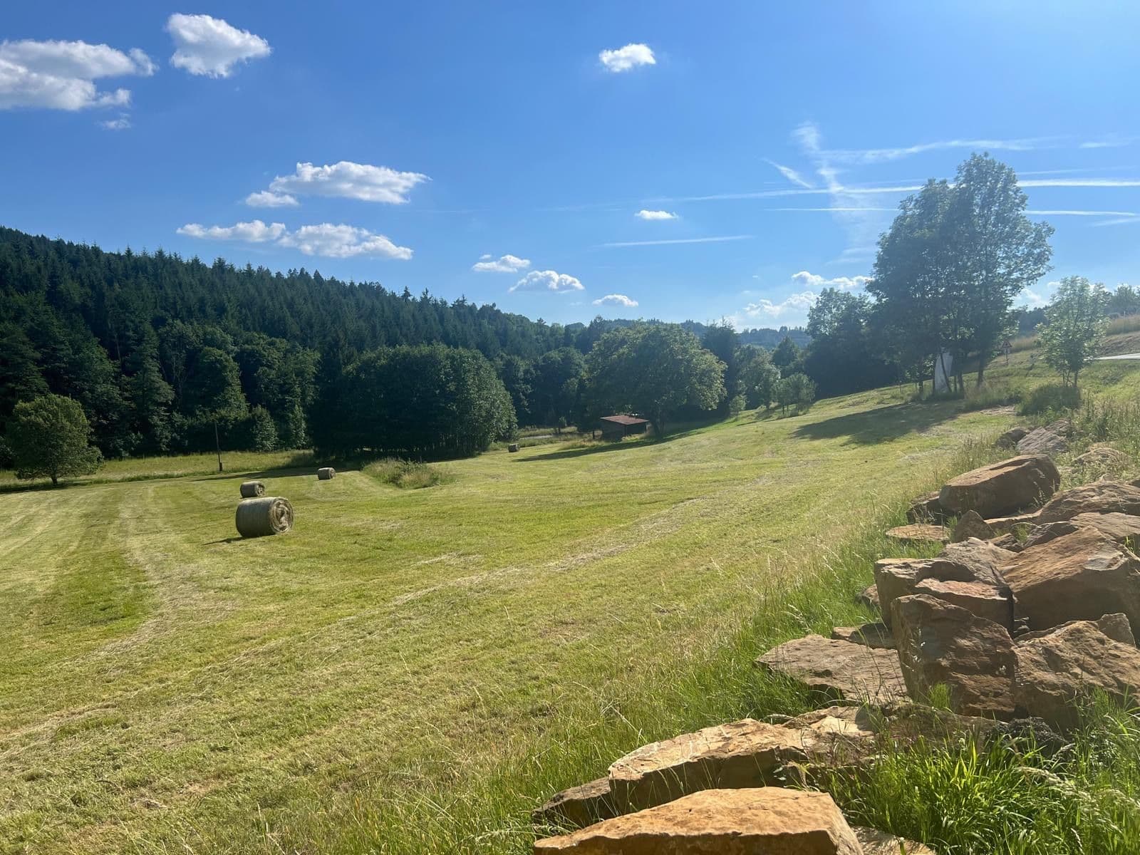 Prodej pozemku 9.000 m², Držková, Zlínský kraj Prodej pozemku 9.000 m², Držková, Zlínský kraj