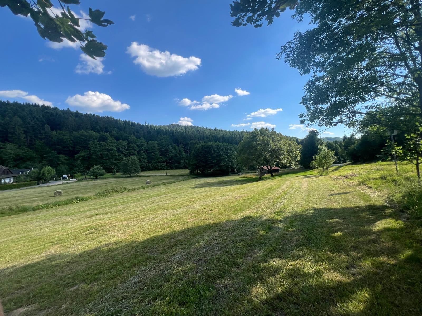 Prodej pozemku 9.000 m², Držková, Zlínský kraj Prodej pozemku 9.000 m², Držková, Zlínský kraj