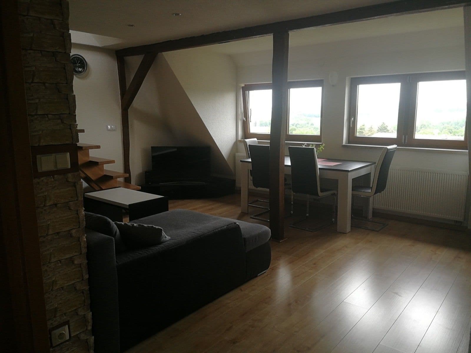 Prodej bytu 3+kk 83 m², Husova třída, Holýšov, Plzeňský kraj Prodej bytu 3+kk 83 m², Husova třída, Holýšov, Plzeňský kraj
