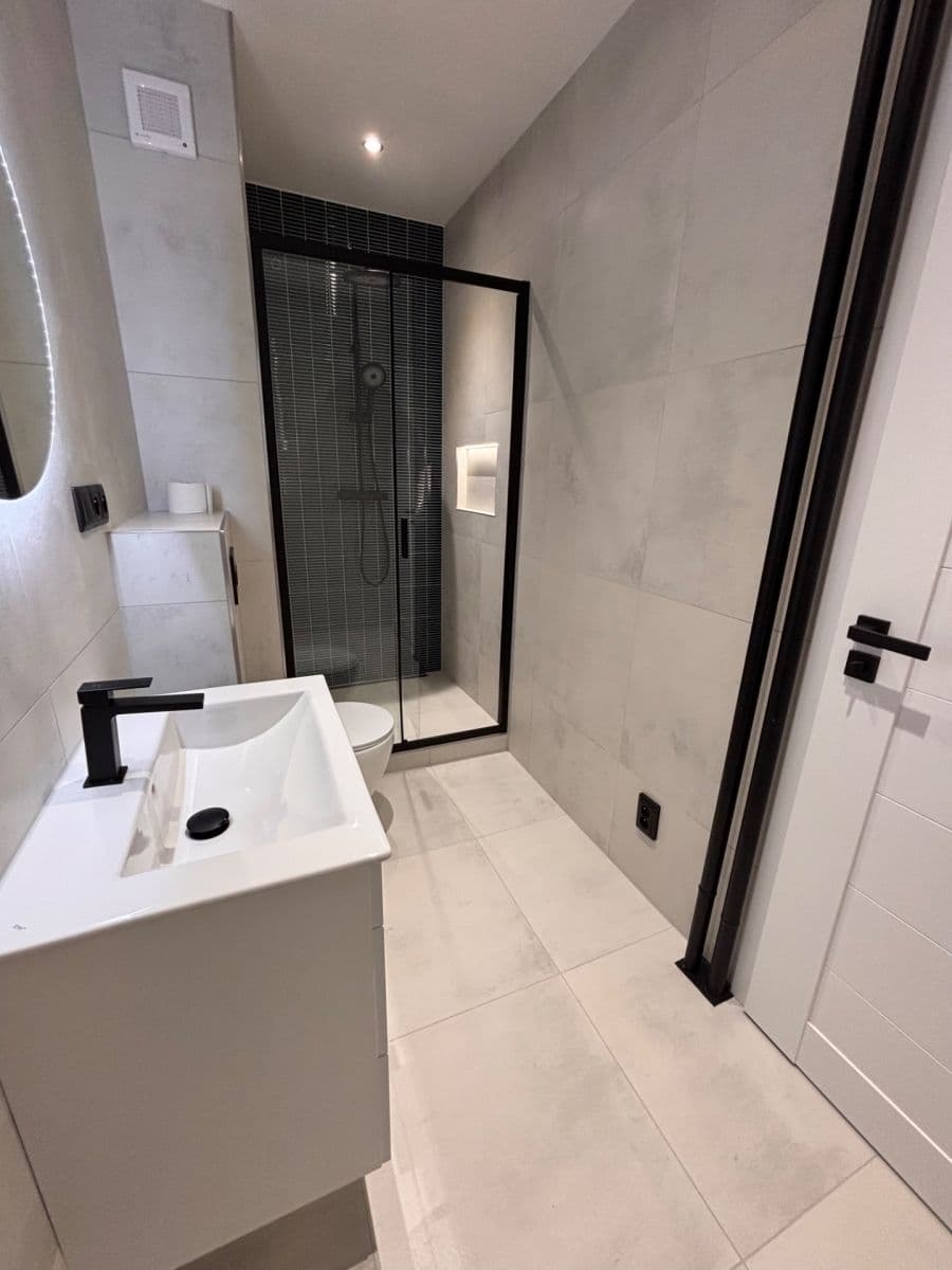 Prodej bytu 2+kk 51 m², Okrajová, Havířov, Moravskoslezský kraj Prodej bytu 2+kk 51 m², Okrajová, Havířov, Moravskoslezský kraj