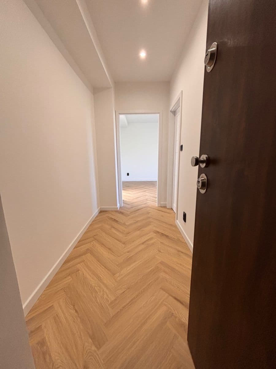 Prodej bytu 2+kk 51 m², Okrajová, Havířov, Moravskoslezský kraj Prodej bytu 2+kk 51 m², Okrajová, Havířov, Moravskoslezský kraj