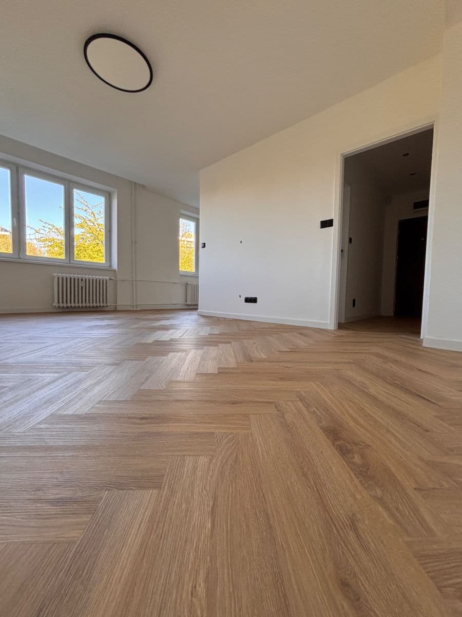 Prodej bytu 2+kk 51 m², Okrajová, Havířov, Moravskoslezský kraj Prodej bytu 2+kk 51 m², Okrajová, Havířov, Moravskoslezský kraj